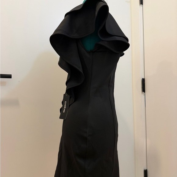 Bebe Ruffled Back V Dress / Ruffle on Ruffle Open Back - Picture 8 of 10